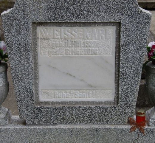 Weiss Karl 1937-2006 Grabstein